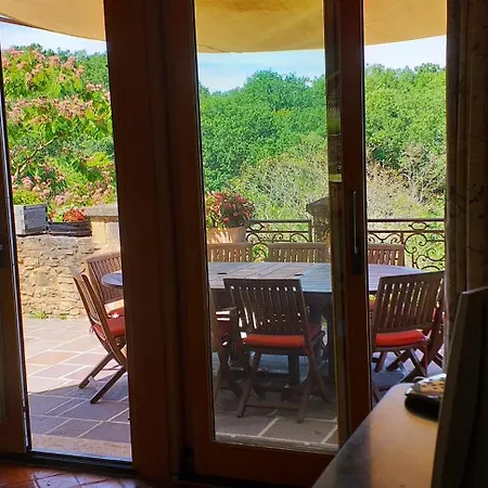 Maison Charmante A Avec Grand Jardin, Piscine 度假居 *