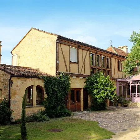 Maison Charmante à Avec Grand Jardin, Piscine Casa vacanze *