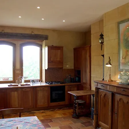Maison Charmante A Avec Grand Jardin, Piscine 度假居 *