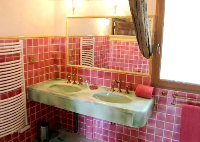 Maison Charmante A Avec Grand Jardin, Piscine Feriehus Saint-Cybranet